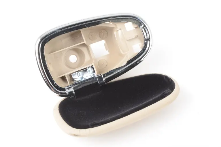 NEW MB S W221 CENTER CONSOLE PHONE CONTROLLER PADDING A22168016198L42 ORIGINAL