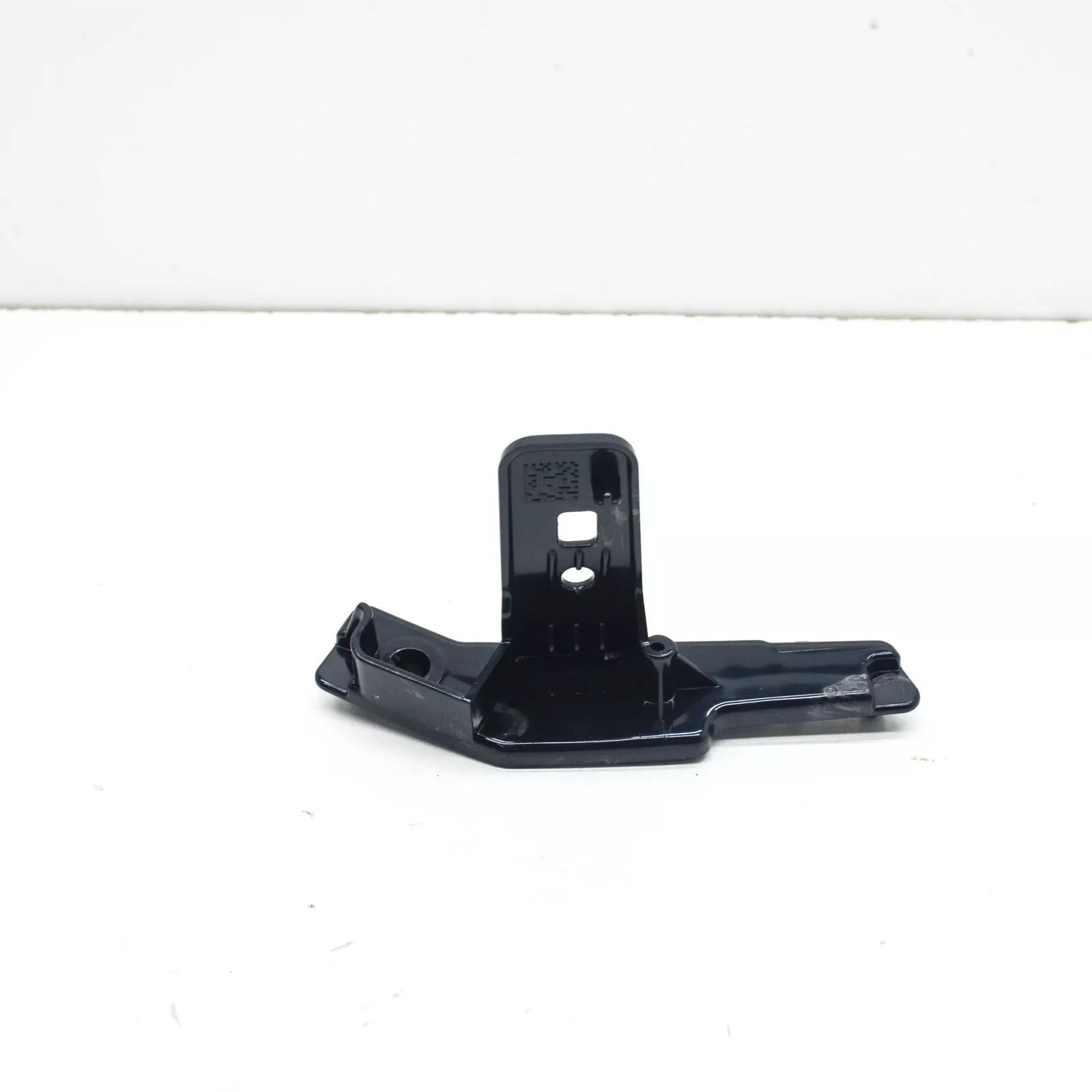 NEW BMW X6 G06 FRONT RIGHT BUMPER COVER LOWER GUIDE 51117478846 ORIGINAL