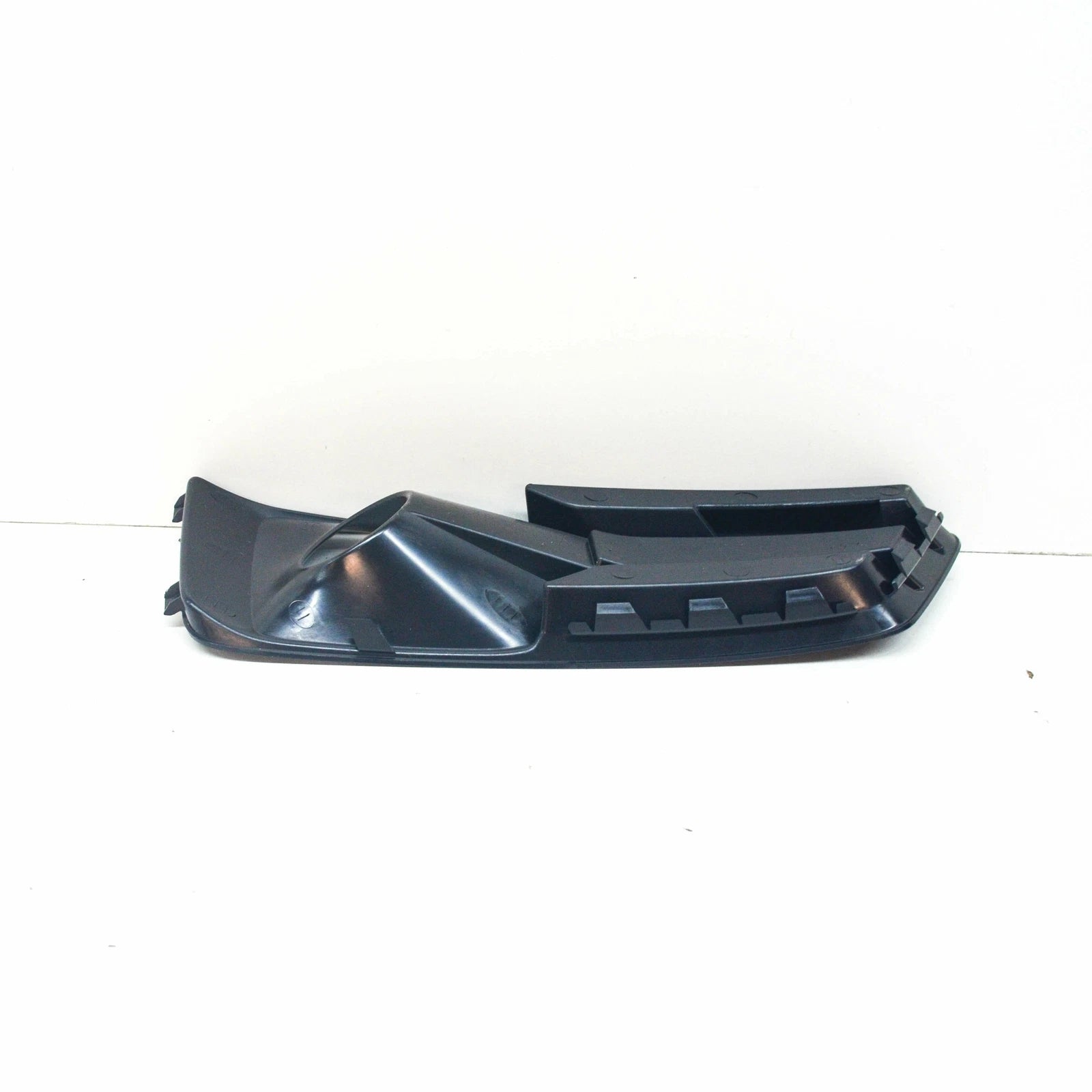 NEW AUDI A4 AVANT B9 FRONT RIGHT BUMPER UPPER GRILLE 8W0807682Q9B9
