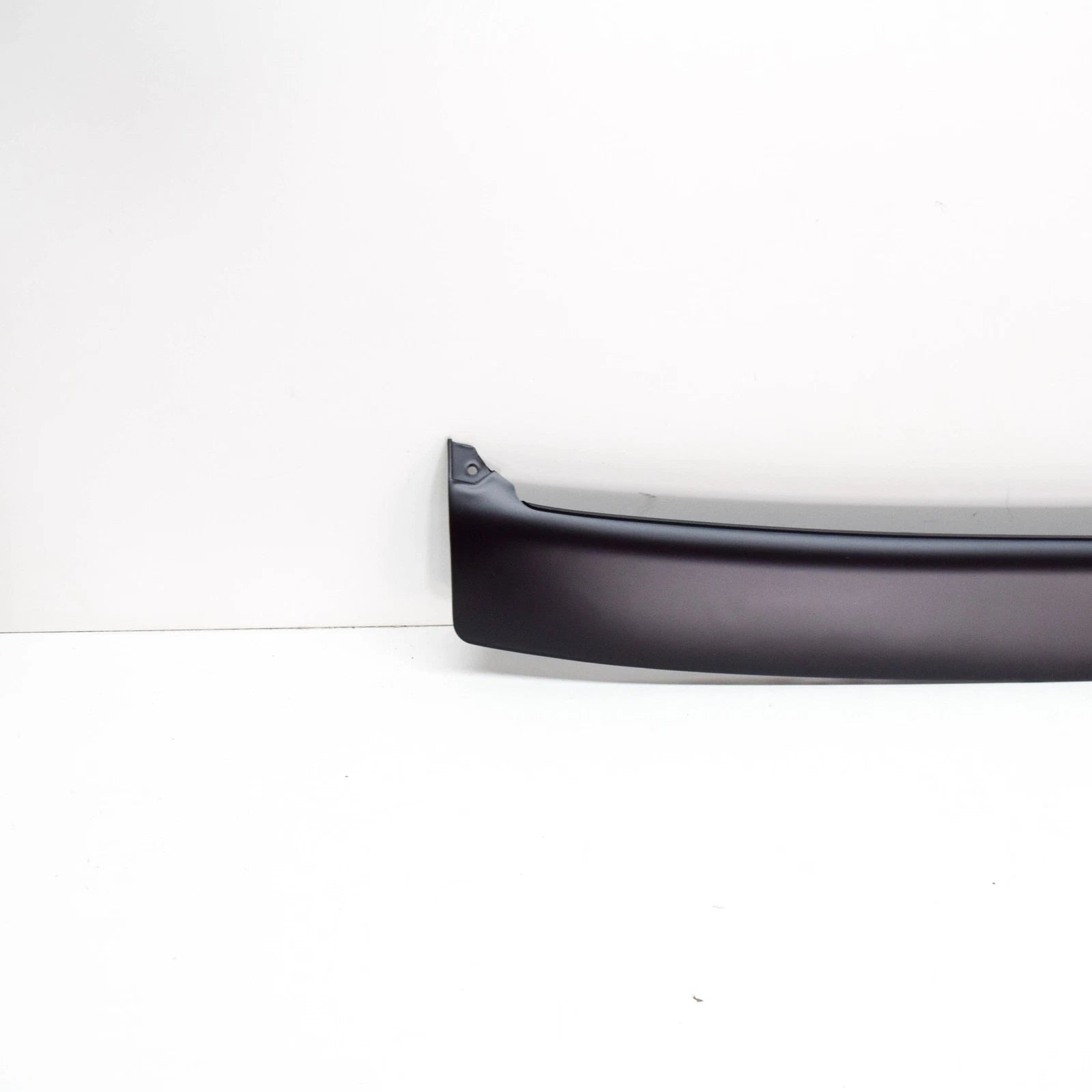 NEW BMW 3 E36 REAR BUMPER DIFFUSER TRIM PANEL 51121960727 ORIGINAL