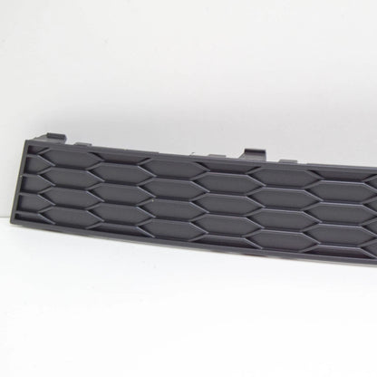 NEW AUDI Q3 8U REAR BUMPER CENTER LOWER TRIM 8U0807823A4U8 ORIGINAL