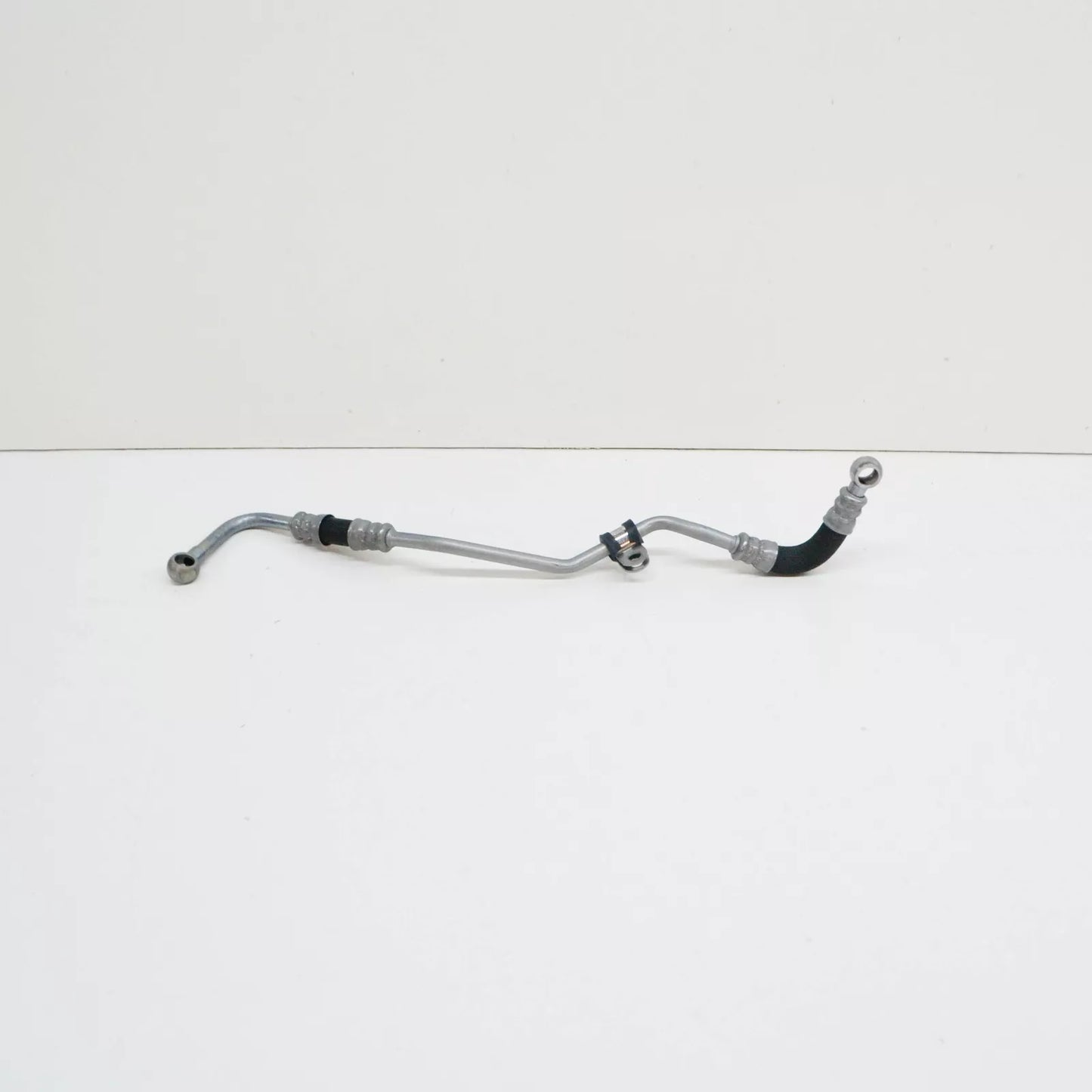 NEW BMW 5 E60 TURBOCHARGER OIL SUPPLY PIPE 11427795970 7795970 ORIGINAL