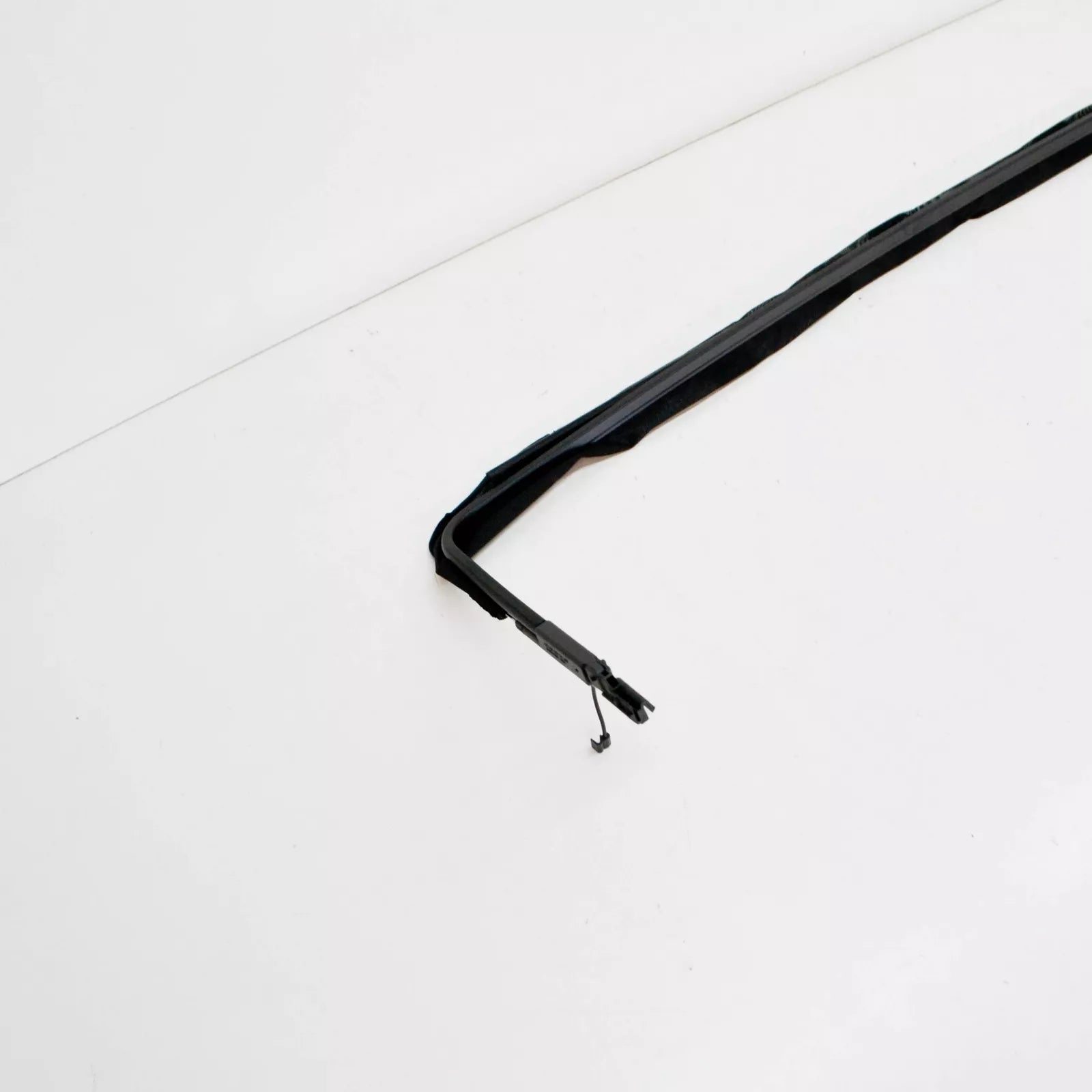 NEW AUDI Q5 8R SUNROOF WIND DEFLECTOR 8R0877651 ORIGINAL