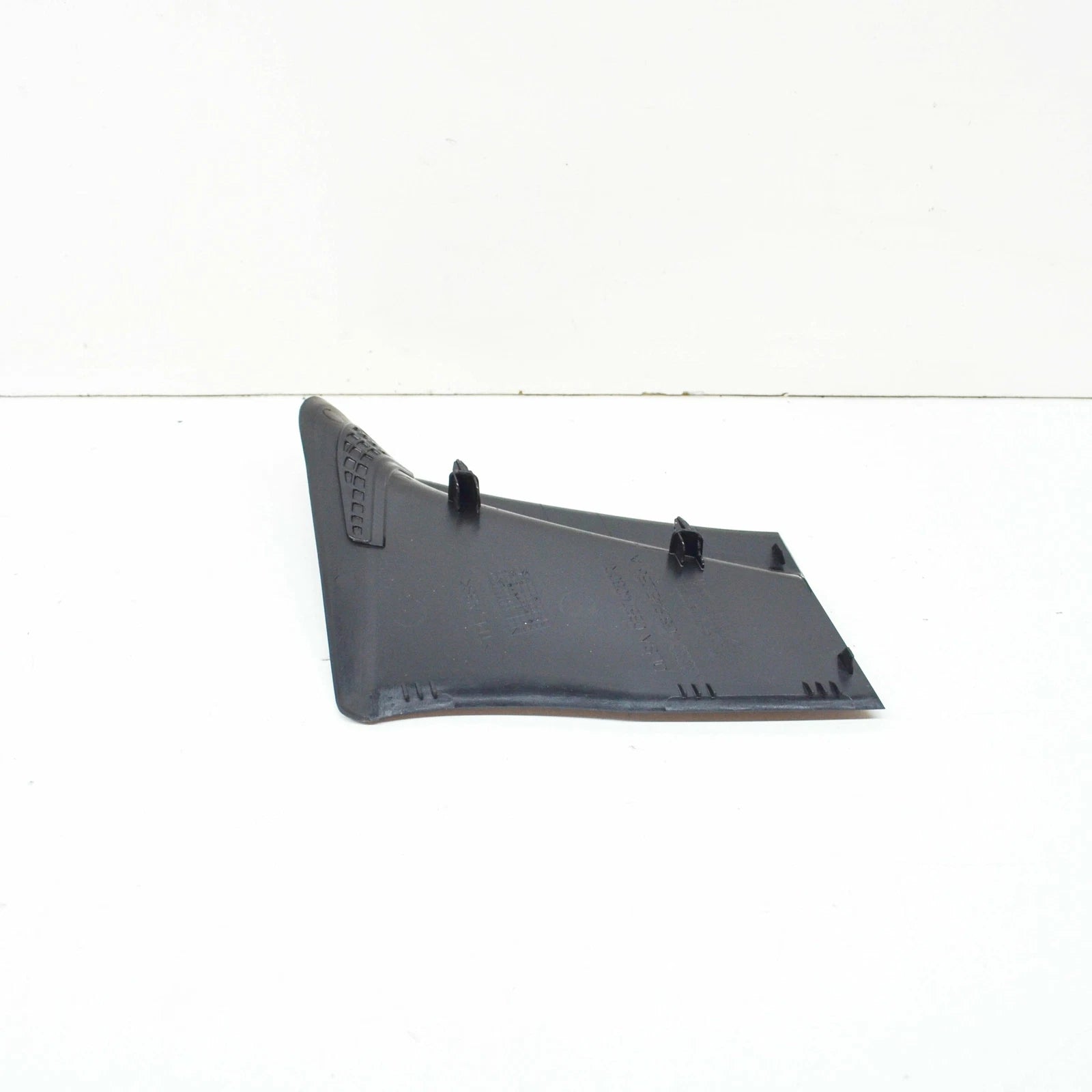 NEW AUDI A7 SPORTBACK 4G8 REAR RIGHT TAILLIGHT TRIM 4G8945256A ORIGINAL