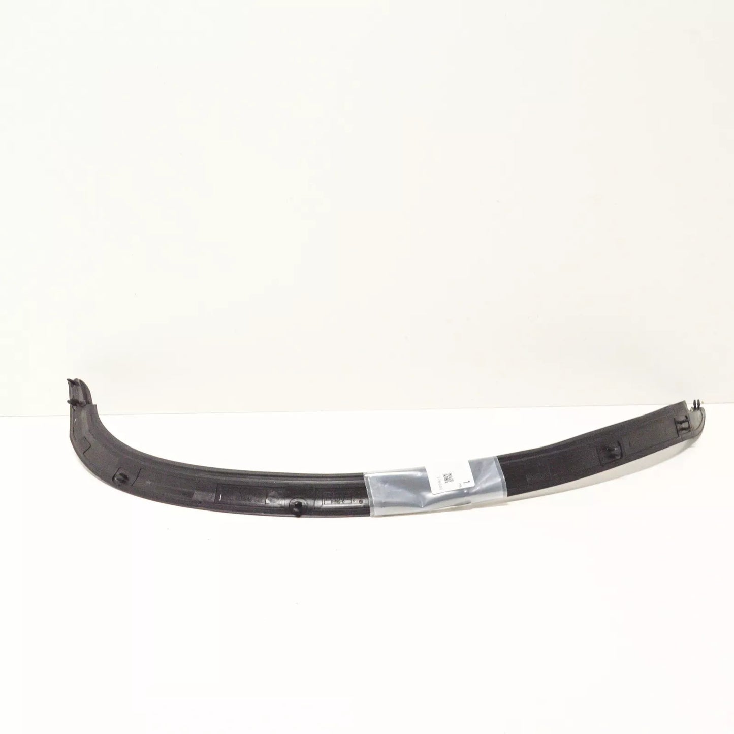 NEW MERCEDES BENZ SLK R172 AMG INTERIOR-REAR SEAL LEFT A1726310198 ORIGINAL