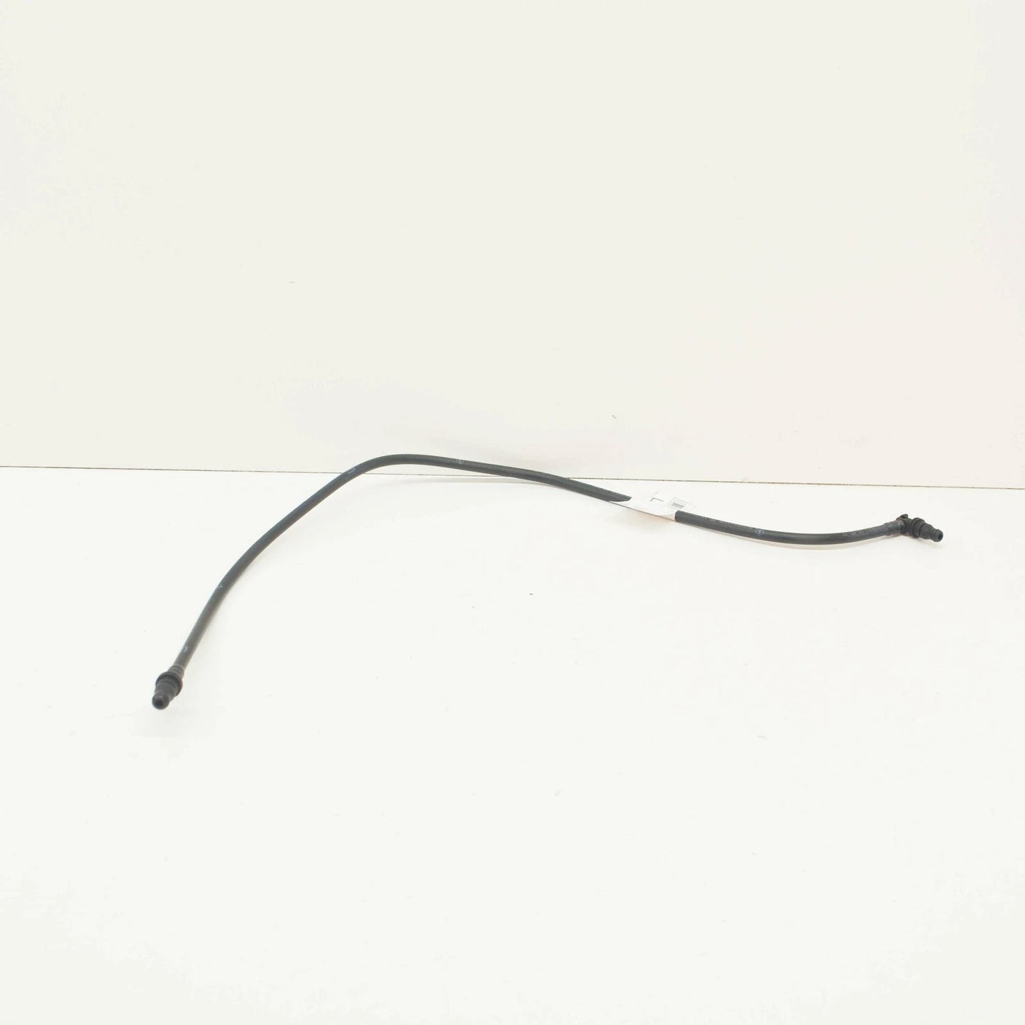 NEW MERCEDES-BENZ SL R230 ENGINE COOLANT RECOVERY TANK HOSE A2305010325