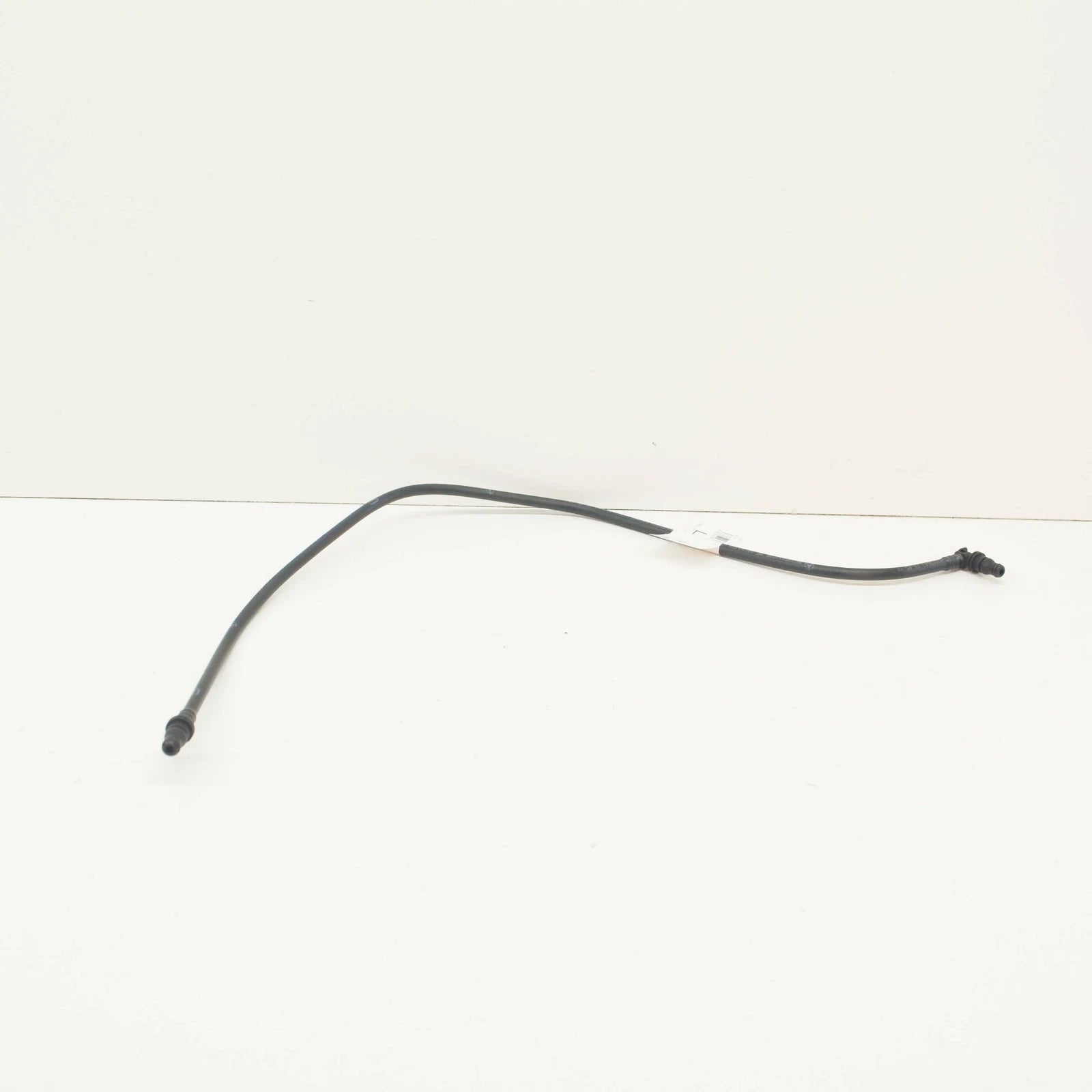 NEW MERCEDES-BENZ SL R230 ENGINE COOLANT RECOVERY TANK HOSE A2305010325