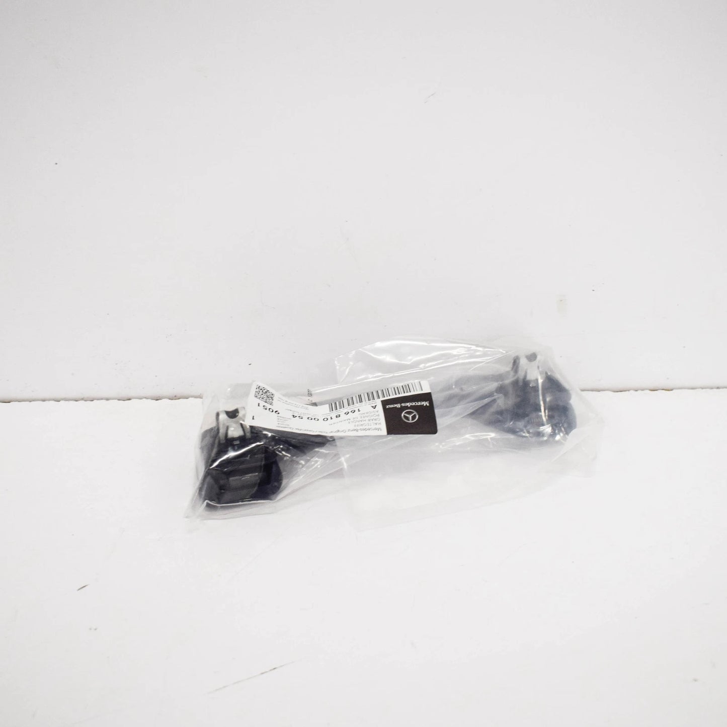 NEW MB A W176 INTERIOR ROOF GRAB HANDLE A1668100054 9051