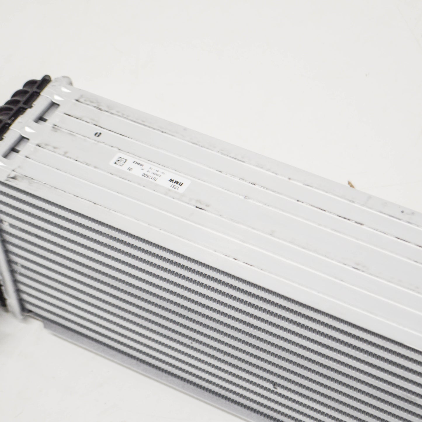 new bmw x1 f48 intercooler radiator 17517617600 original