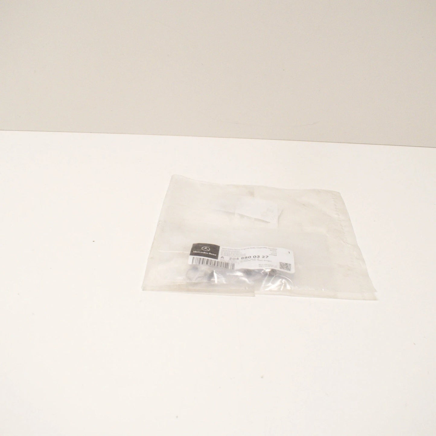 NEW MERCEDES BENZ GLK X204 FRONT BUMPER WASHER COVER SPRING A2048800327 ORIGINAL