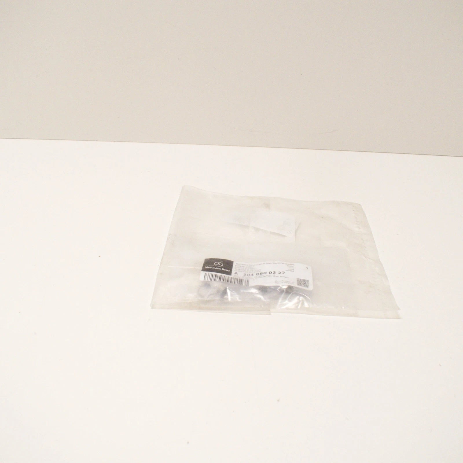 NEW MERCEDES BENZ GLK X204 FRONT BUMPER WASHER COVER SPRING A2048800327 ORIGINAL