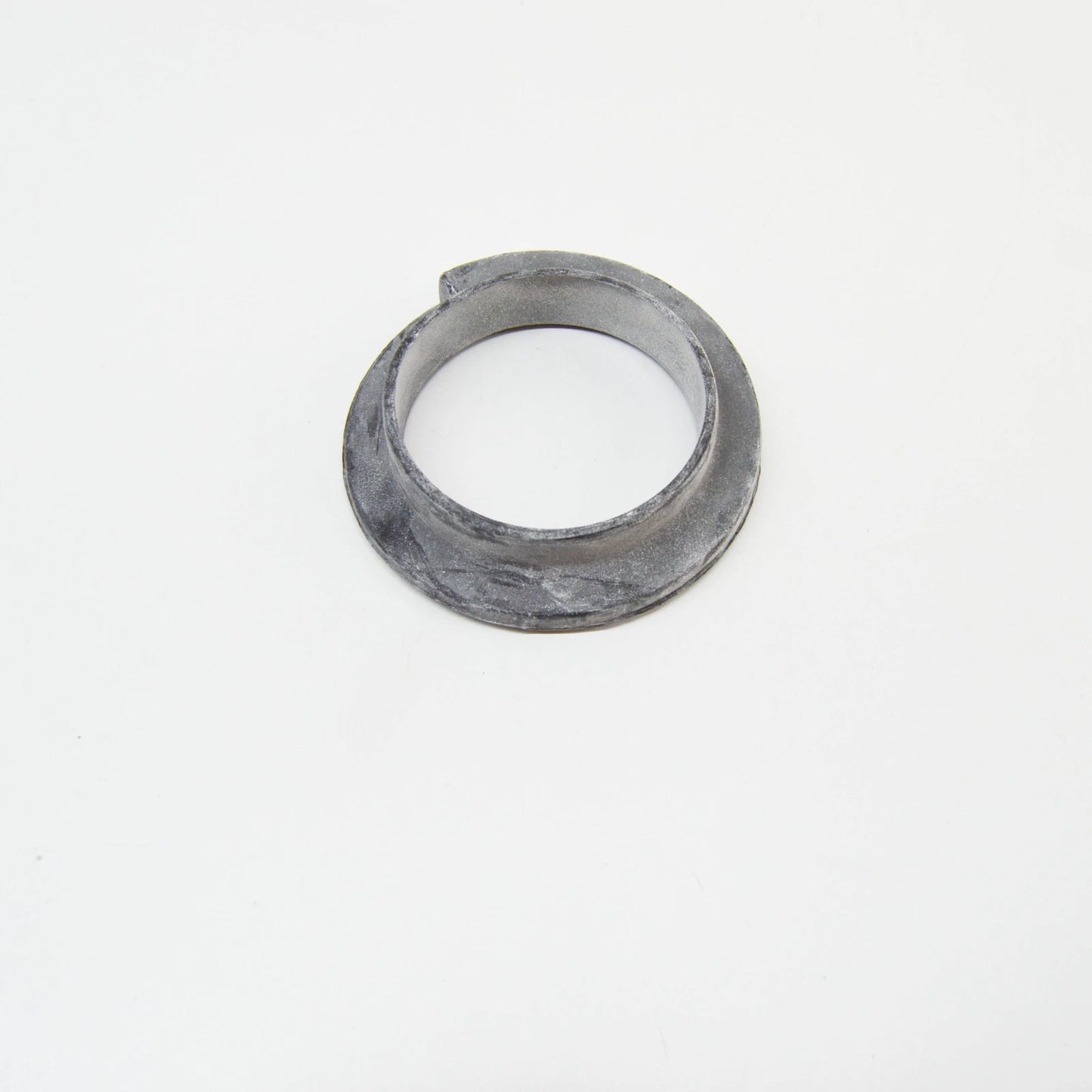 NEW BMW 5 E60 REAR LOWER SPRING PAD 33531133671 1133671