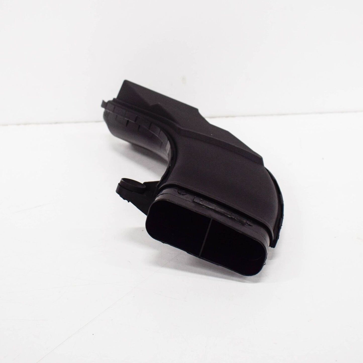 NEW MERCEDES-BENZ GLC X253 AIR GUIDE A2760902537 ORIGINAL