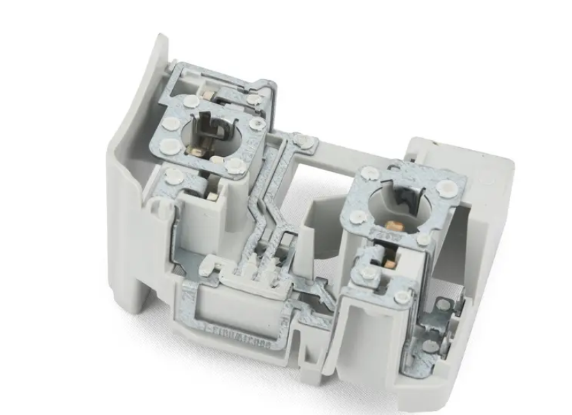 new volkswagen jetta a6 mk6 rear left outer light bulb holder 5c6945257a