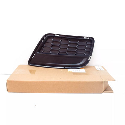NEW BMW X3 F25 M SPORT FRONT BUMPER RIGHT SIDE FOG GRILLE 51118050446 ORIGINAL