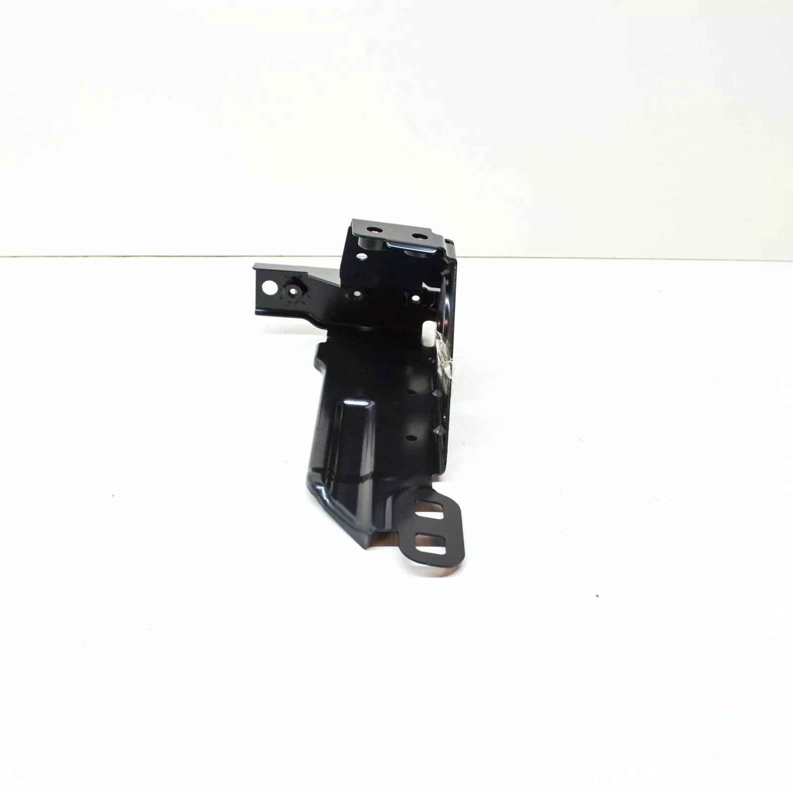 NEW VOLKSWAGEN ID.4 FRONT BUMPER LEFT HEADLIGHT BRACKET MOUNT 10A803713