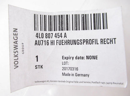 NEW AUDI Q7 4L REAR BUMPER RIGHT GUIDE SECTION 4L0807454A ORIGINAL