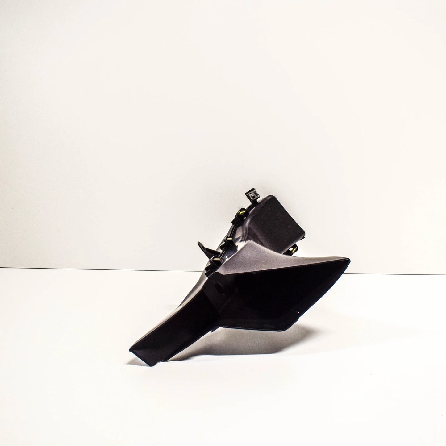 NEW BMW 4 F32 RIGHT BRAKE AIR DUCT 51747290612 7290612 2016 ORIGINAL