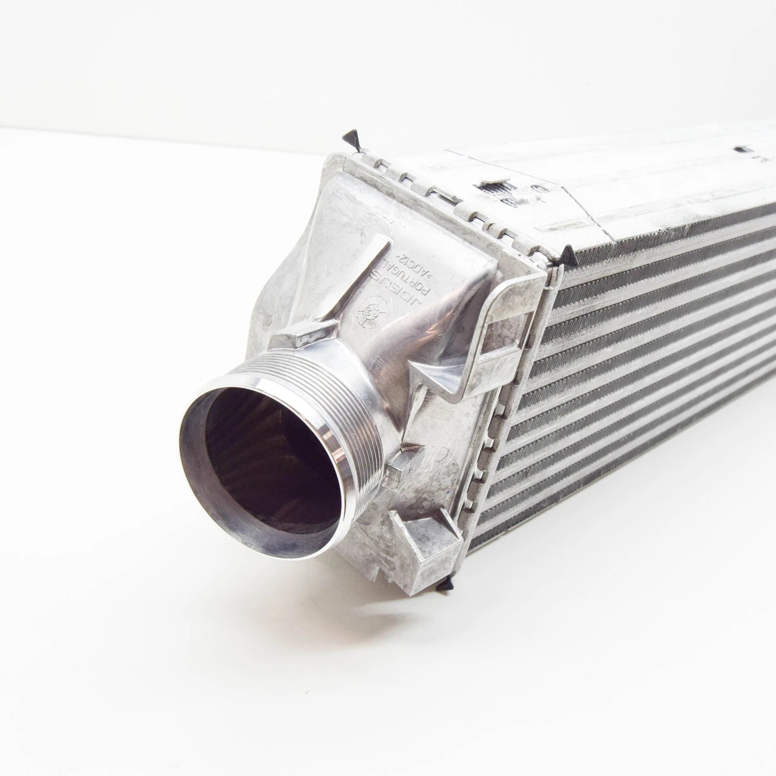 NEW AUDI A4 AVANT B9 INTERCOOLER RADIATOR 8W0145805AB ORIGINAL