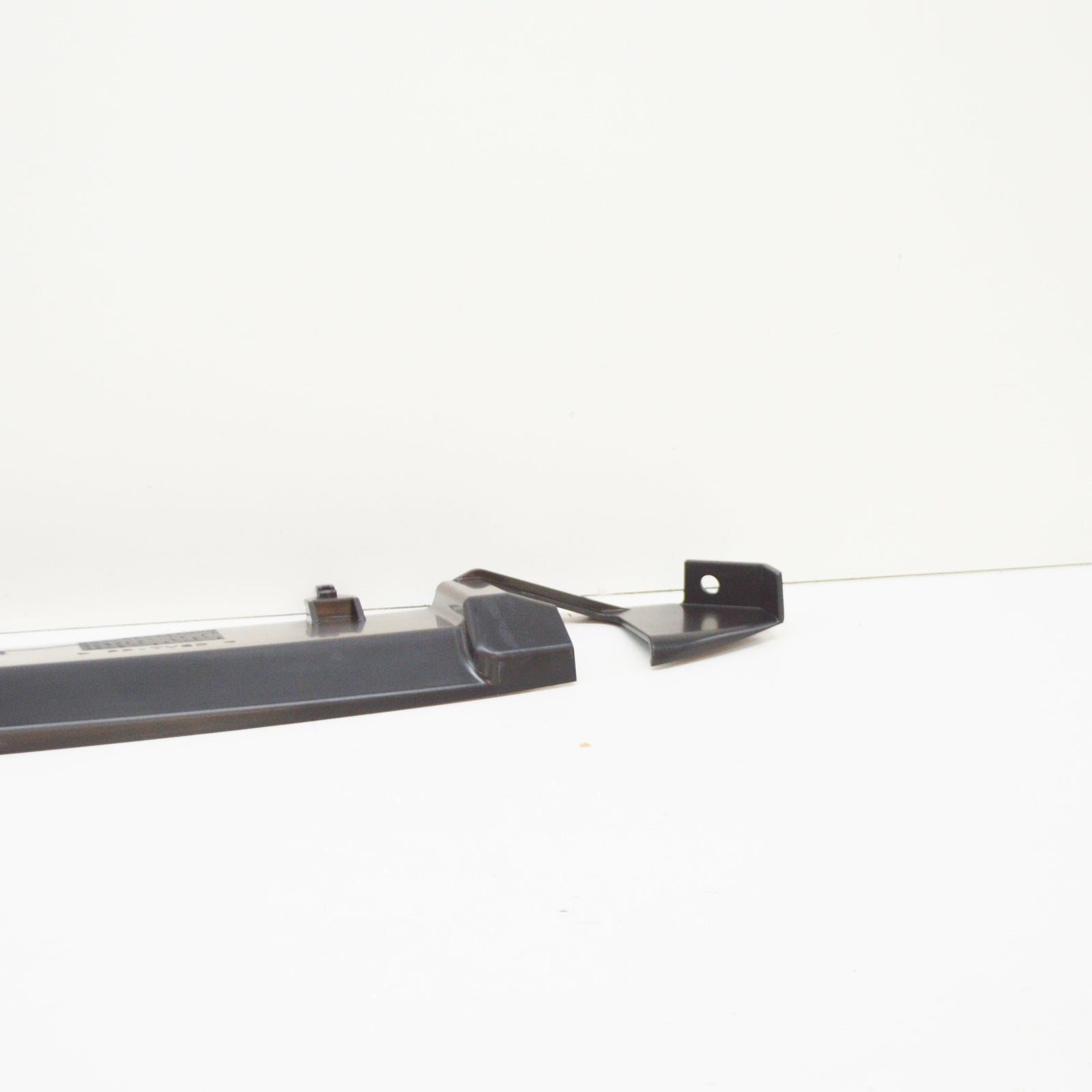 new ford fiesta wt mk6 front radiator surround air deflector 1838573 original