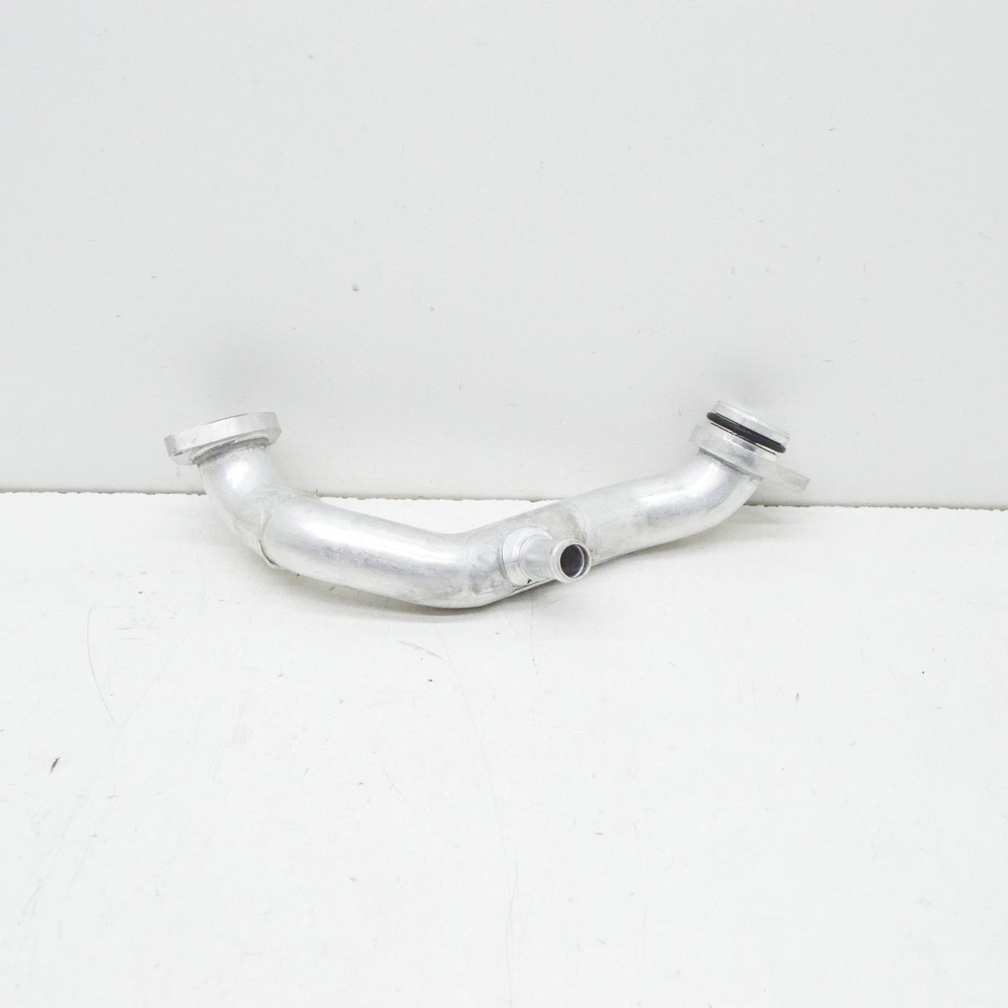 NEW AUDI RS5 SPORTBACK 8W6 ENGINE COOLANT PIPE TUBE 06M121481AG ORIGINAL