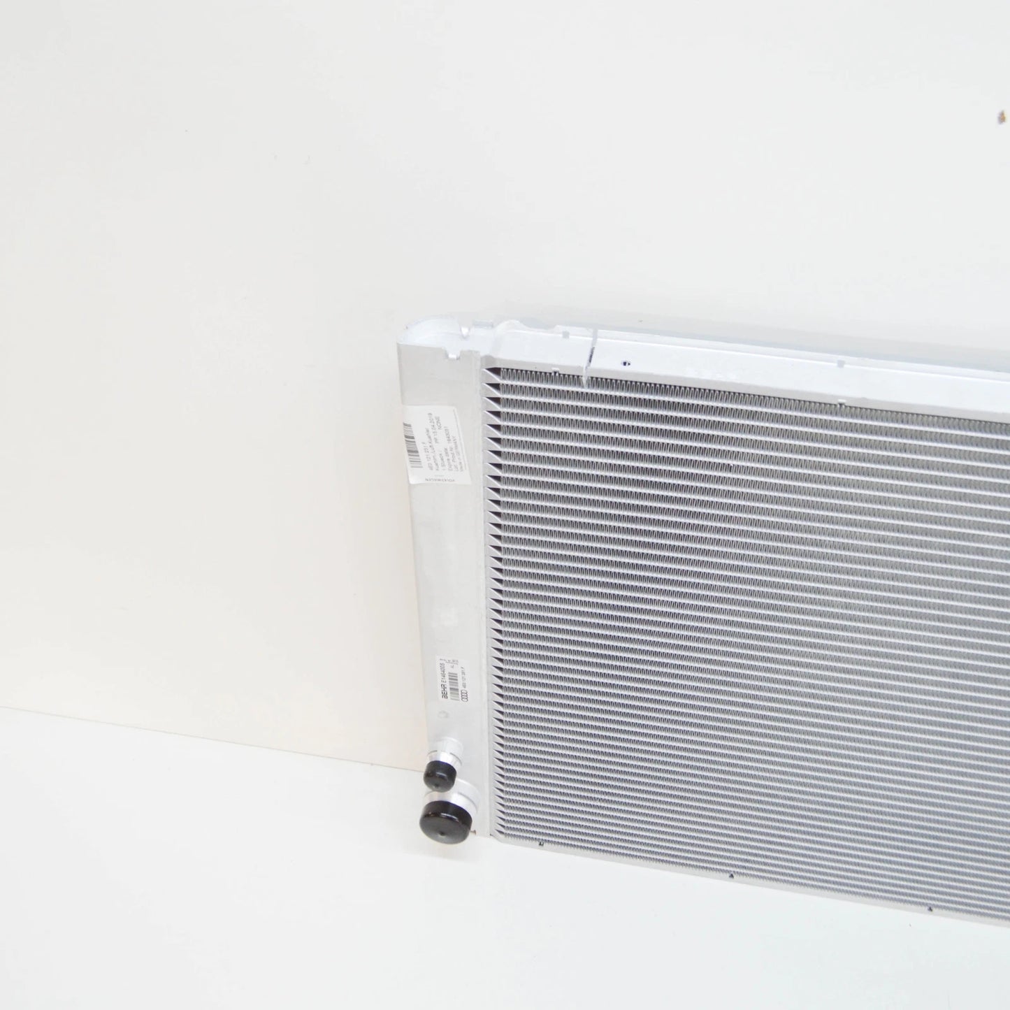 NEW AUDI A8 4E ENGINE COOLING RADIATOR 4E0121251F ORIGINAL