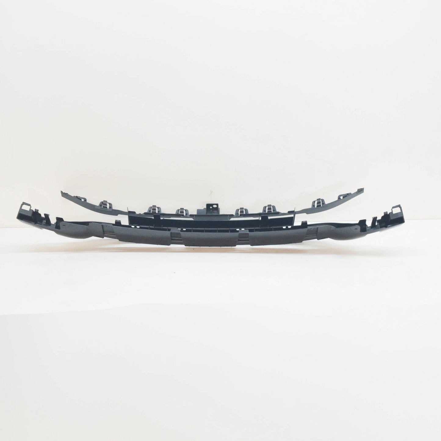 NEW BMW 4 F36 FRONT BUMPER CENTER AIR INLET TRIM 51117294657 7294657 2016