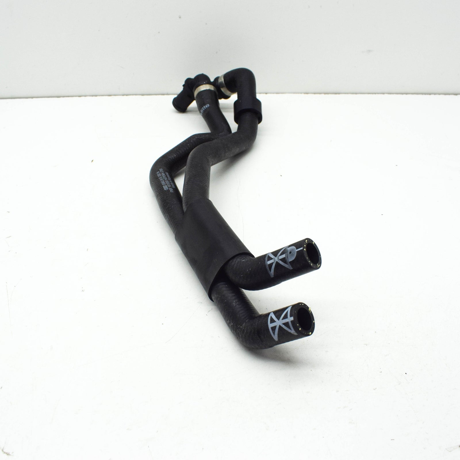 NEW AUDI A4 B9 AVANT ENGINE COOLANT HOSE PIPE 8W0819350N ORIGINAL