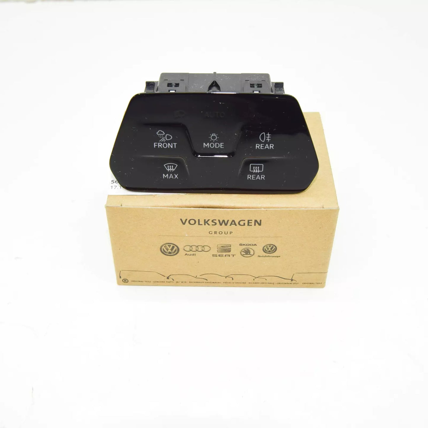 NEW AUDI Q7 4M FRONT RIGHT DOOR LED MODULE 4M8947355F ORIGINAL