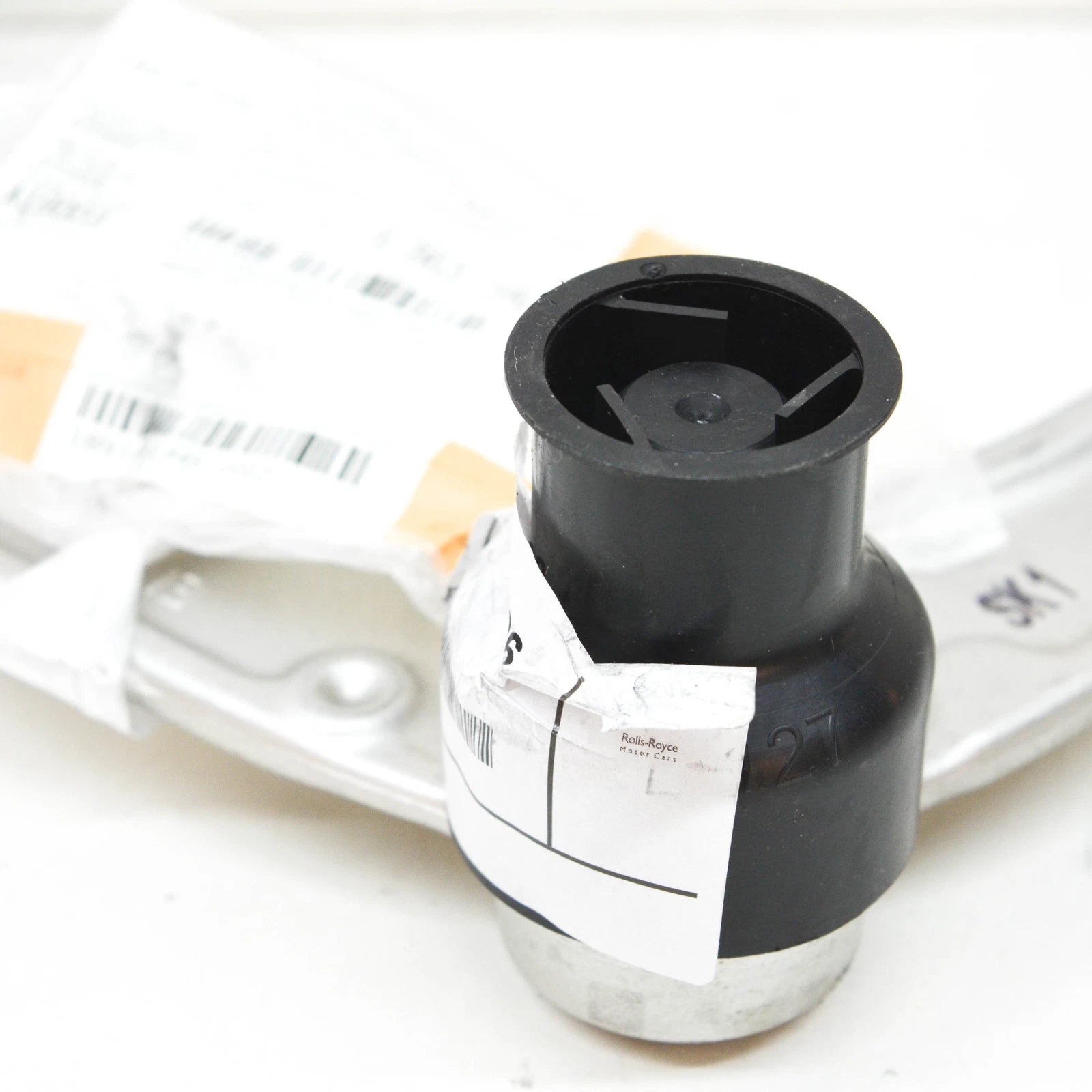 NEW BMW X5 F15 FRONT RIGHT UPPER CONTROL ARM 31126863786 6863786 2015 ORIGINAL