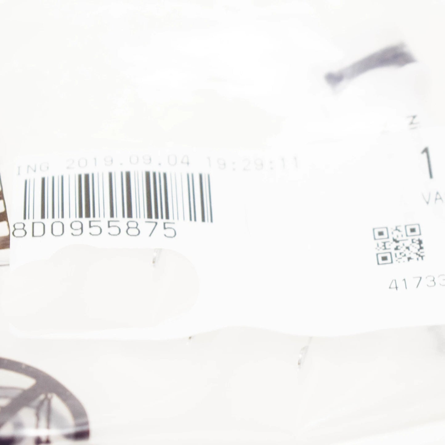 NEW AUDI A4 8D RIGHT HEADLIGHT CONNECTION PIECE 8D0955875 ORIGINAL