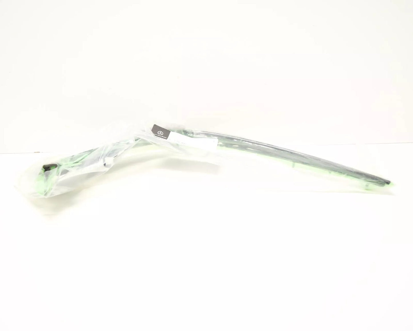 NEW MB A W176 AMG FRONT BUMPER RIGHT GLOSS BLACK FLICK A1768855000