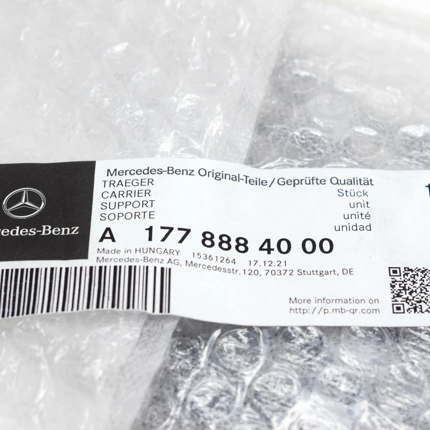 NEW MB A W177 RIGHT LOWER RADIATPR GRILLE PART TRIM A1778884000