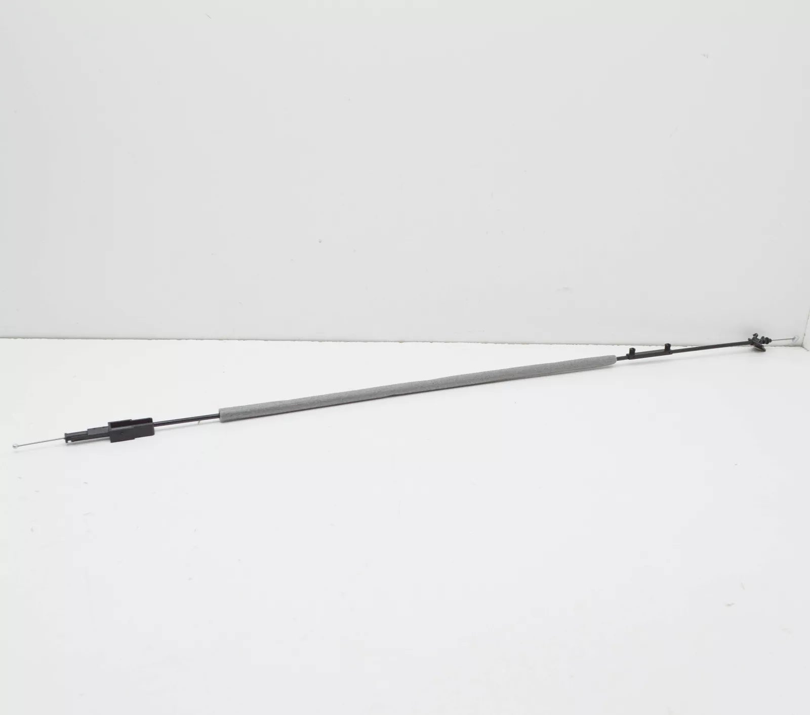 NEW MERCEDES-BENZ SPRINTER W907 REAR RIGHT DOOR LOCK CABLE A9077603700 ORIGINAL