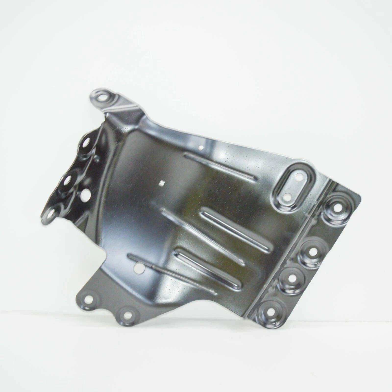 NEW AUDI Q7 4M LOWER FLOOR PAN REINFORCEMENT RIGHT END COVER 4M0803598H