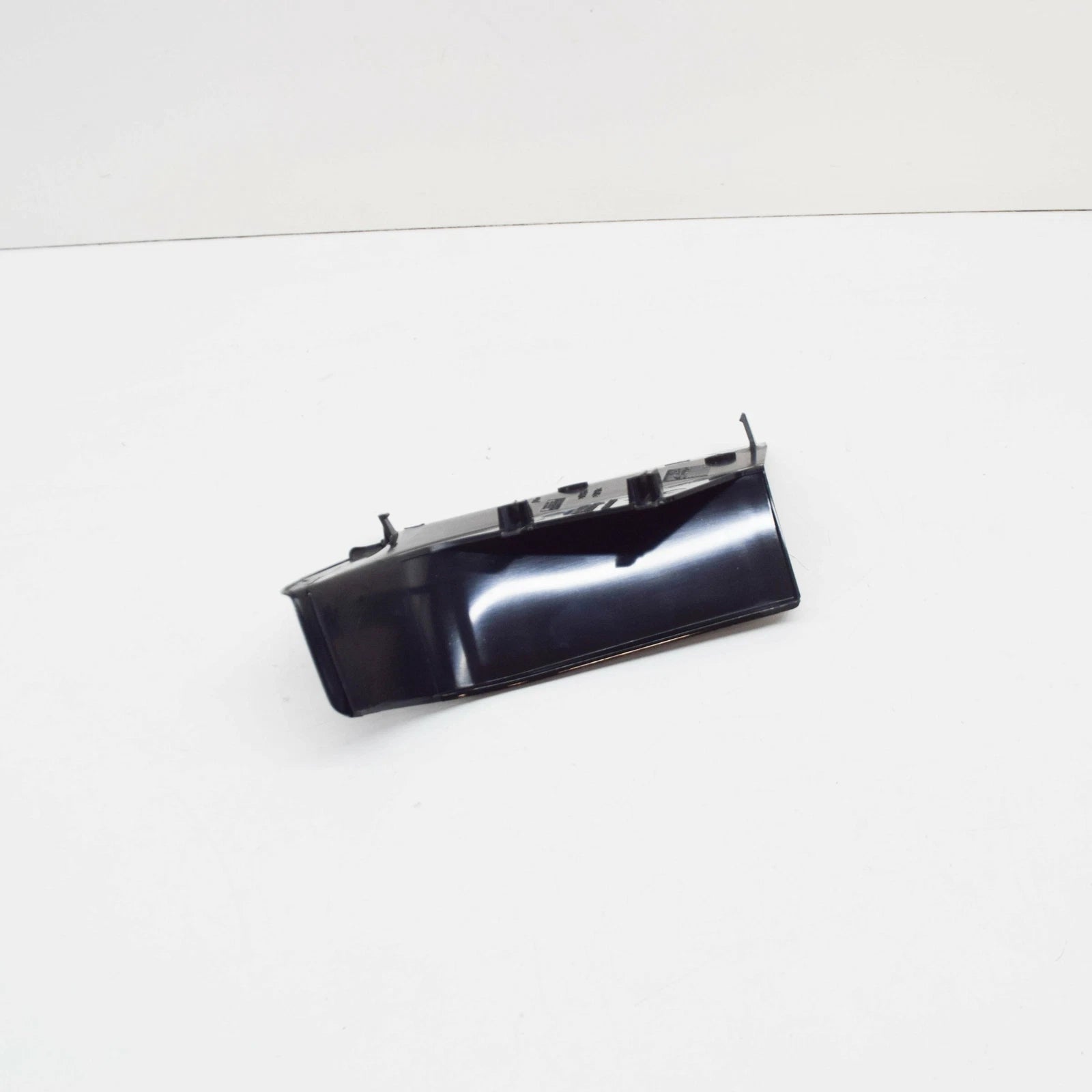 NEW AUDI A6 C7 REAR LEFT TAIL LIGHT TRIM 4G5853267 ORIGINAL