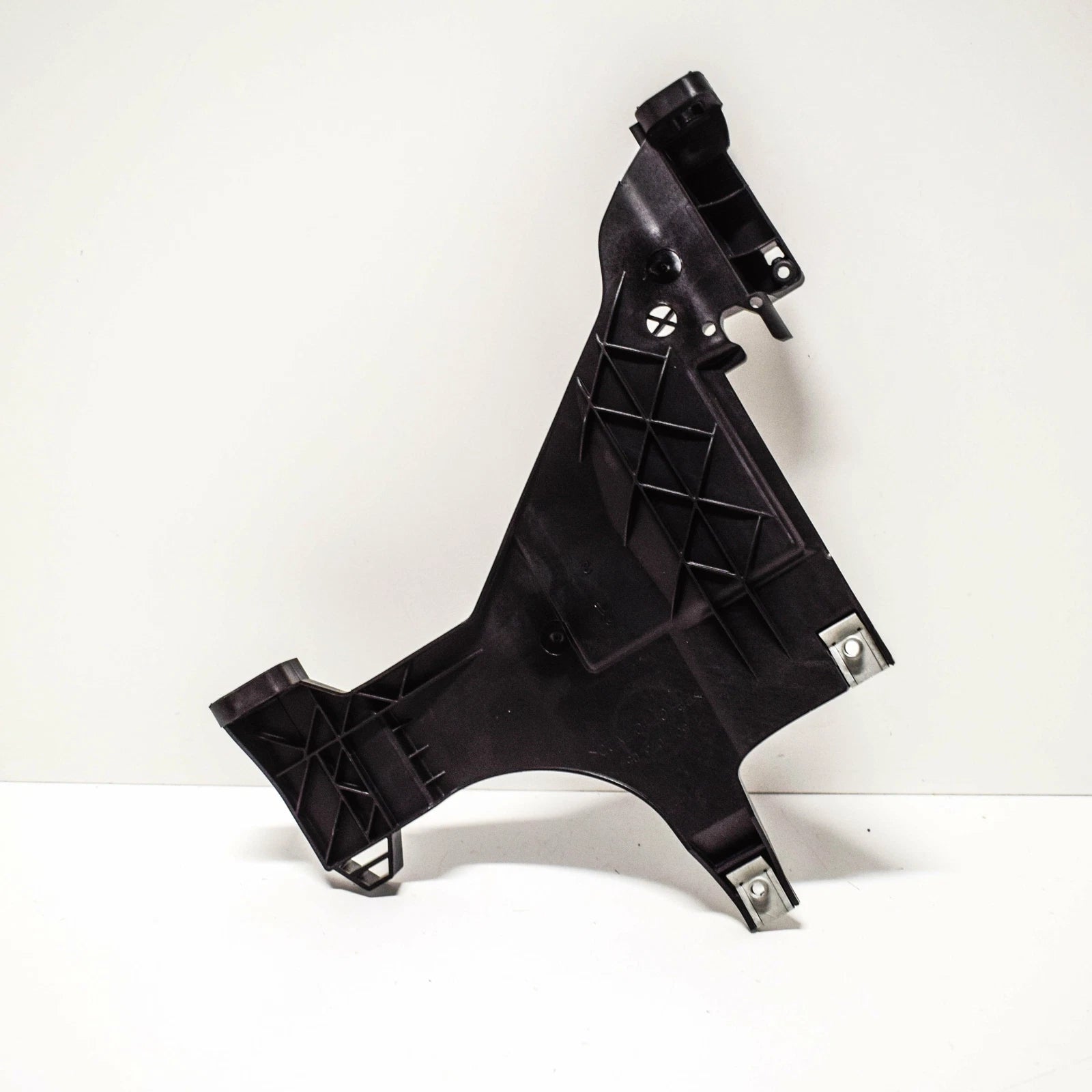 NEW AUDI A5 8TA FRONT RIGHT HEADLIGHT BRACKET 8T0941454D