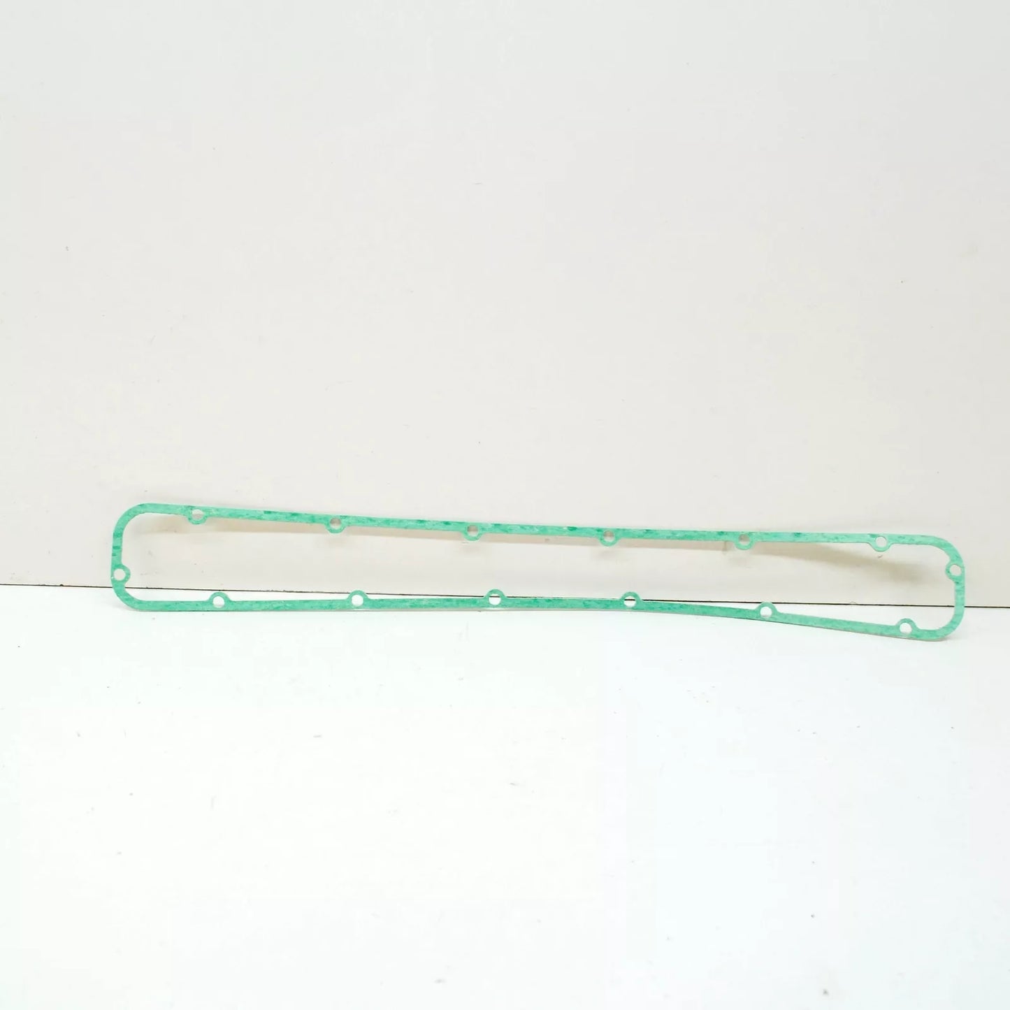 NEW BMW 7 E38 ENGINE VALLEY COVER GASKET 11141736959 ORIGINAL