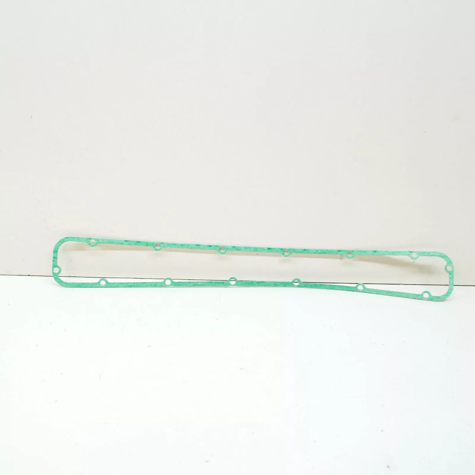 NEW BMW 7 E38 ENGINE VALLEY COVER GASKET 11141736959 ORIGINAL