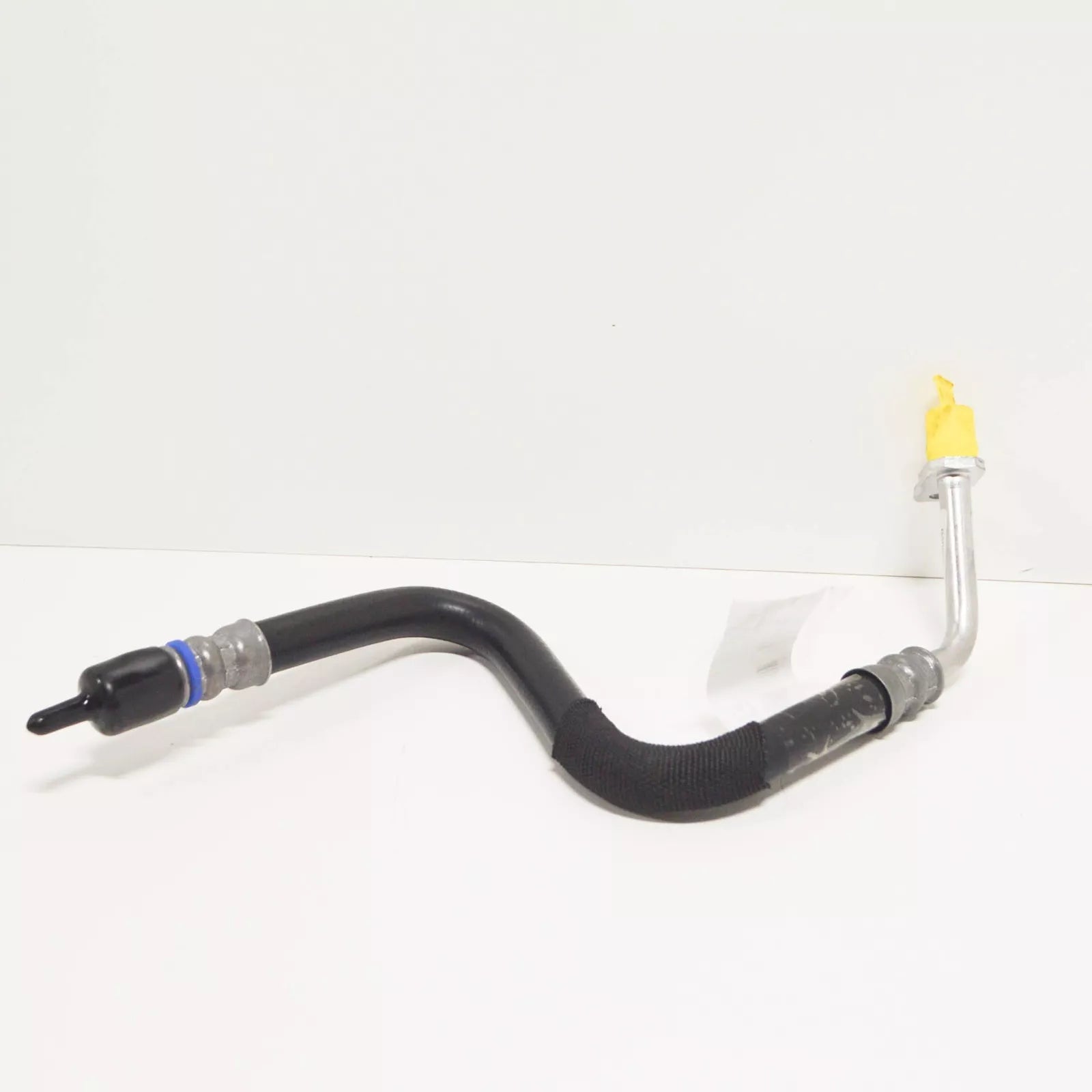 NEW AUDI Q5 8R OIL PRESSURE LINE 8R0317825D ORIGINAL