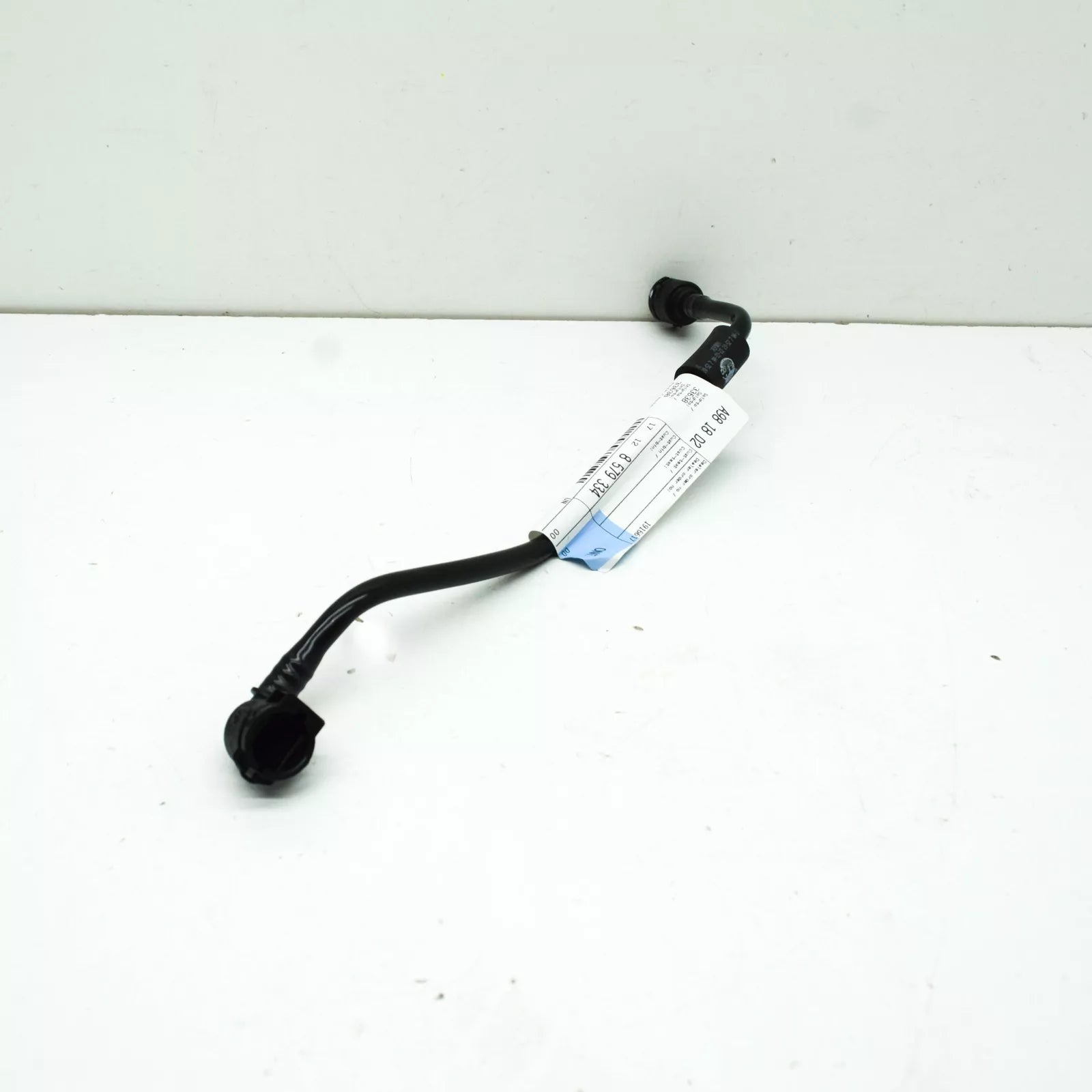 NEW BMW X5 G05 EXPANSION TANK PIPE LINE 17128579334 8579334 ORIGINAL