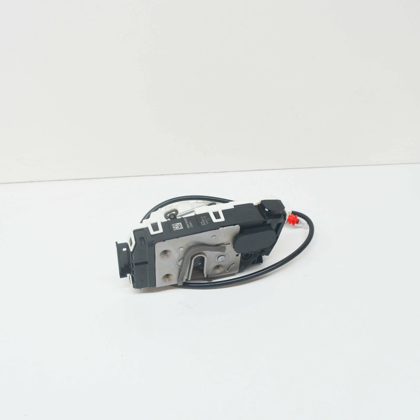 NEW MERCEDES-BENZ SPRINTER 906 REAR PANEL DOOR LOCK A9067400935