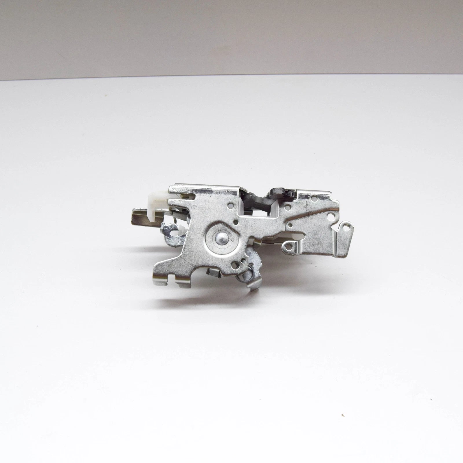 NEW MERCEDES-BENZ VITO 638 FRONT RIGHT DOOR LOCK RHD A9017201335 ORIGINAL