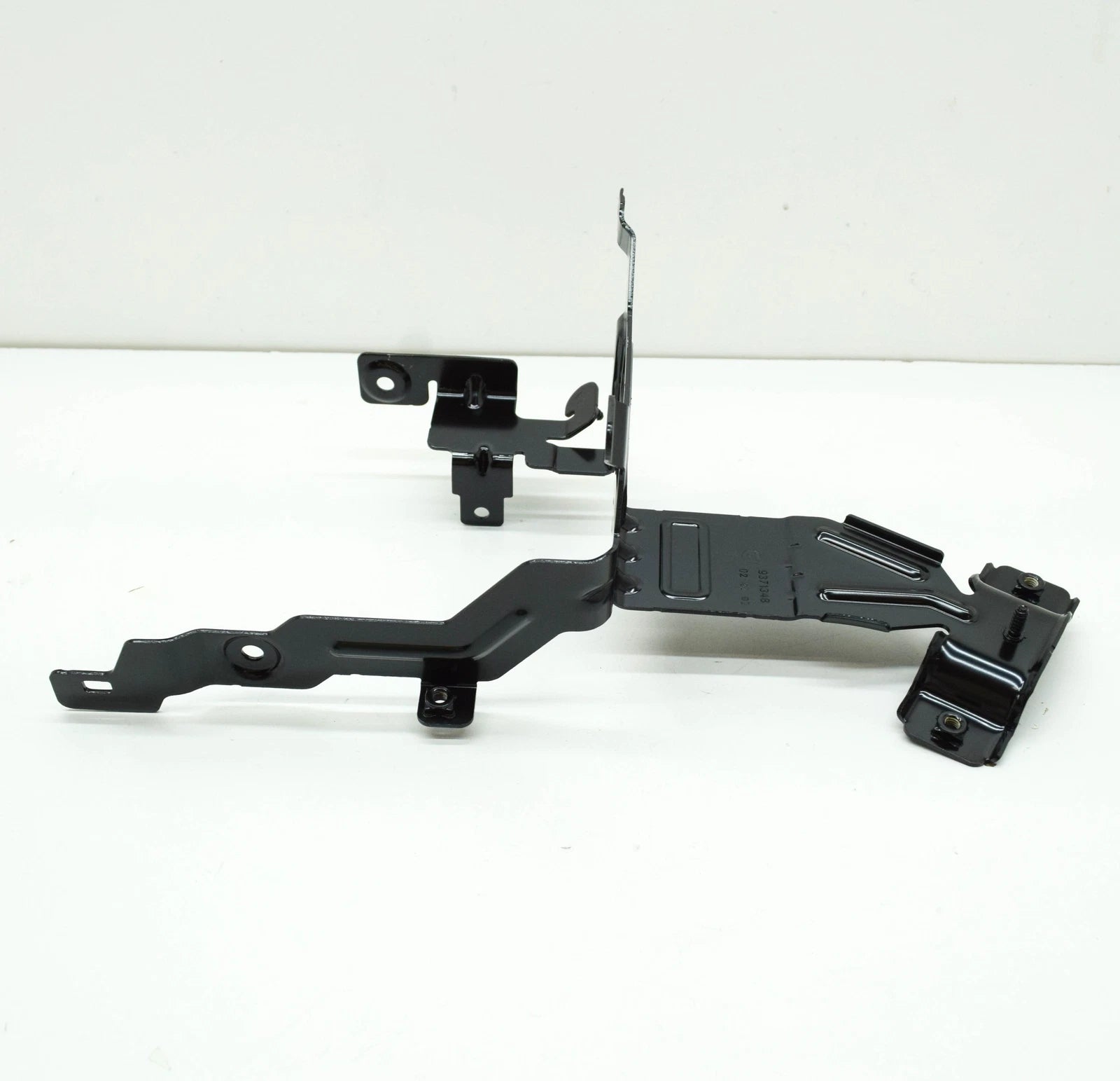 NEW BMW 3 G20 STRAIN RELIEF HOLDER 61139371348 ORIGINAL