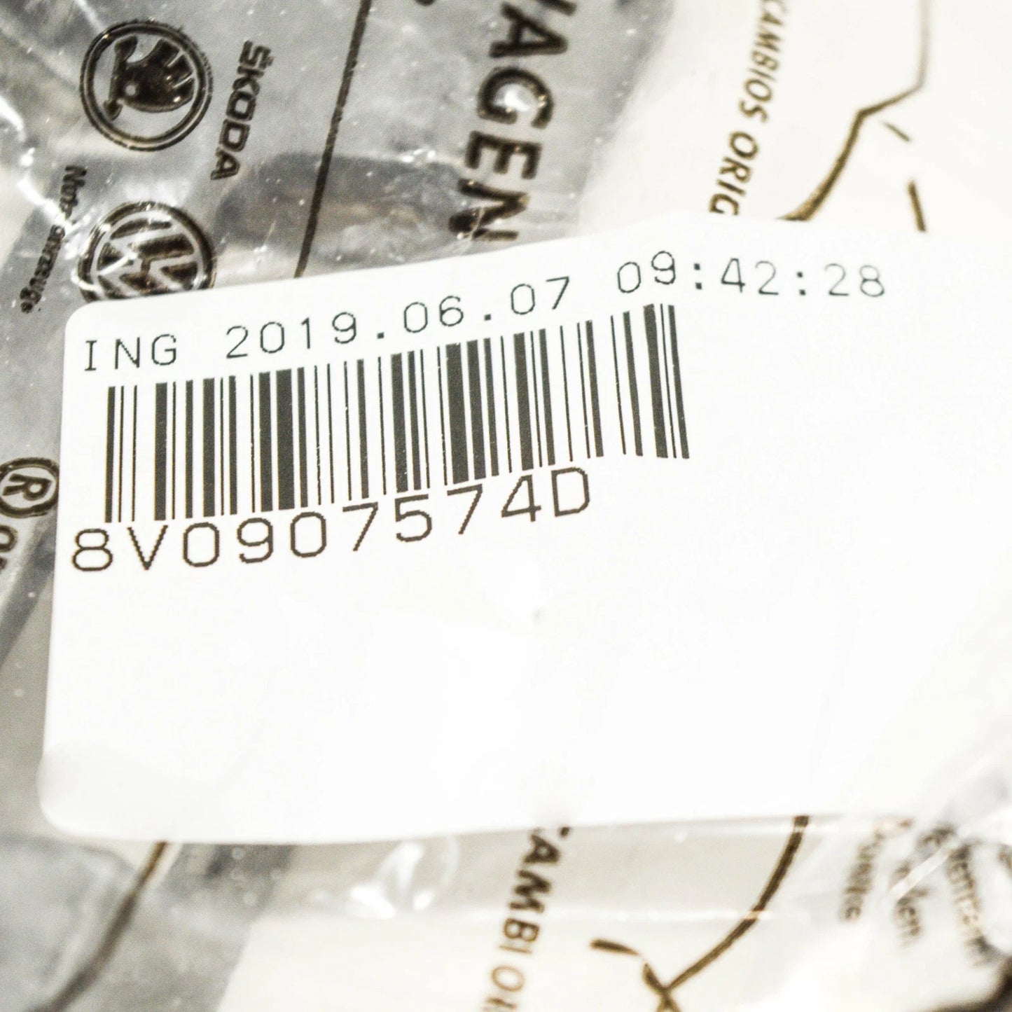 NEW AUDI A3 8V RADAR SENSOR BRACKET 8V0907574D ORIGINAL