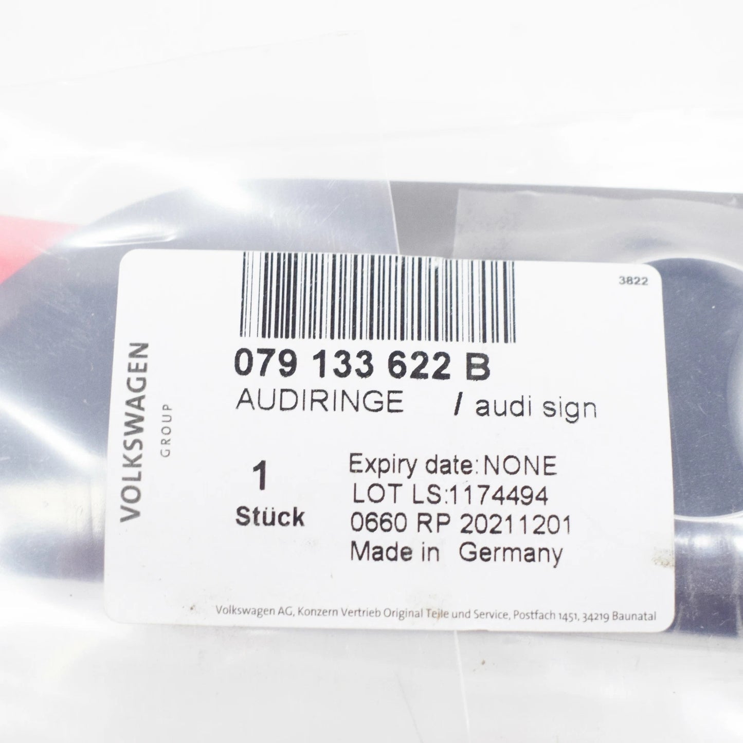 NEW AUDI R8 42 ENGINE COVER RIGHT AUDI EMBLEM 079133622B