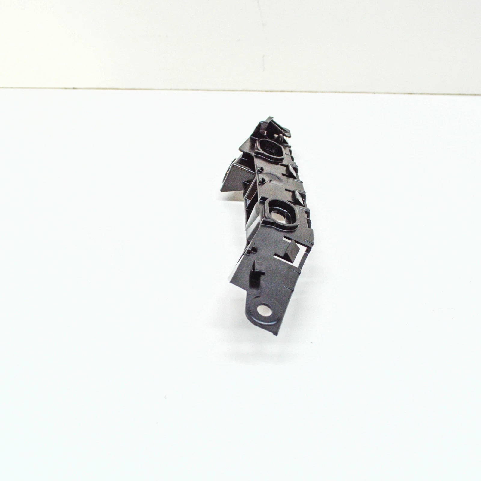 NEW VOLKSWAGEN GOLF MK7 SPORTSVAN FRONT RIGHT BUMPER BRACKET 510807050C ORIGINAL