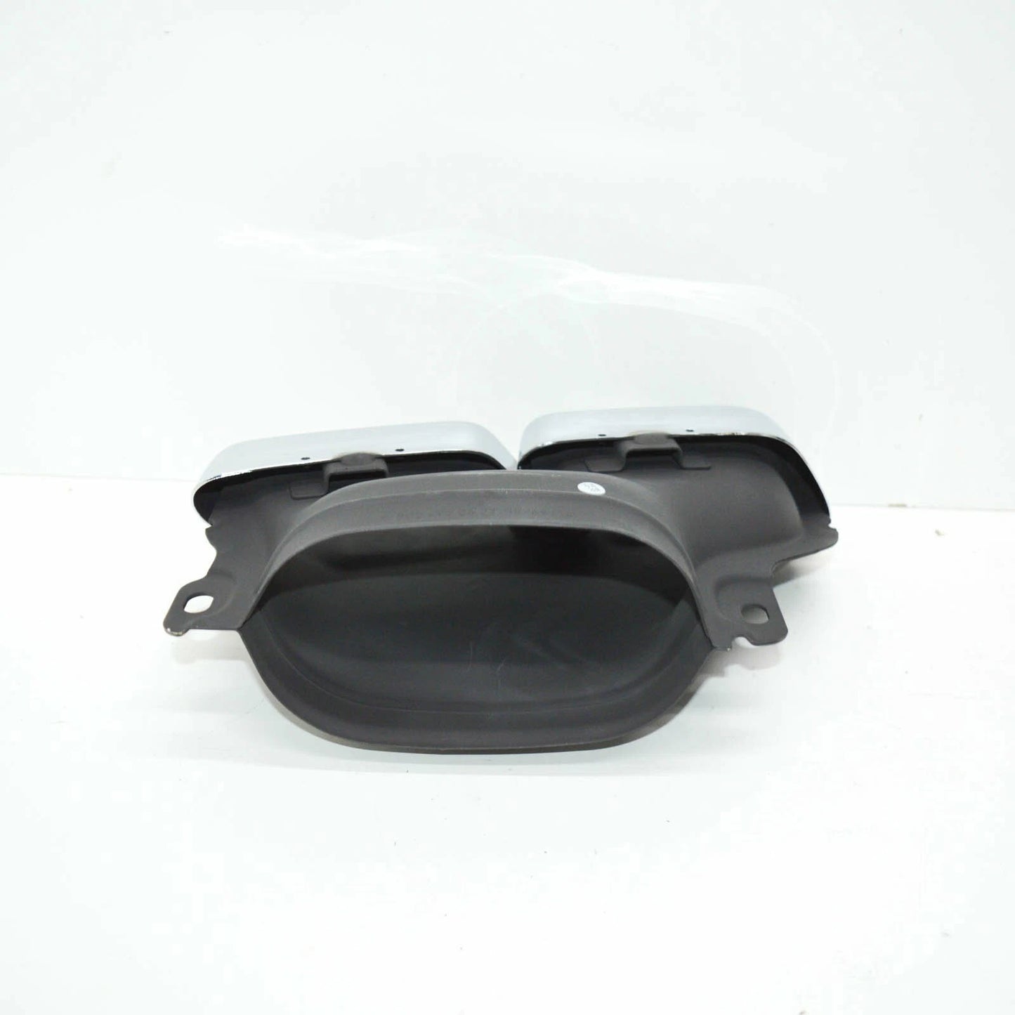 NEW MERCEDES-BENZ C-CLASS W205 LEFT AMG EXHAUST COVER A2054900427