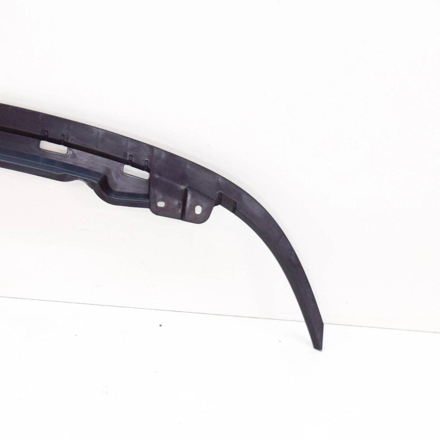 NEW VW GOLF MK6 FRONT BUMPER LOWER VALANCER RETAINER 5K0805915A9B9 ORIGINAL