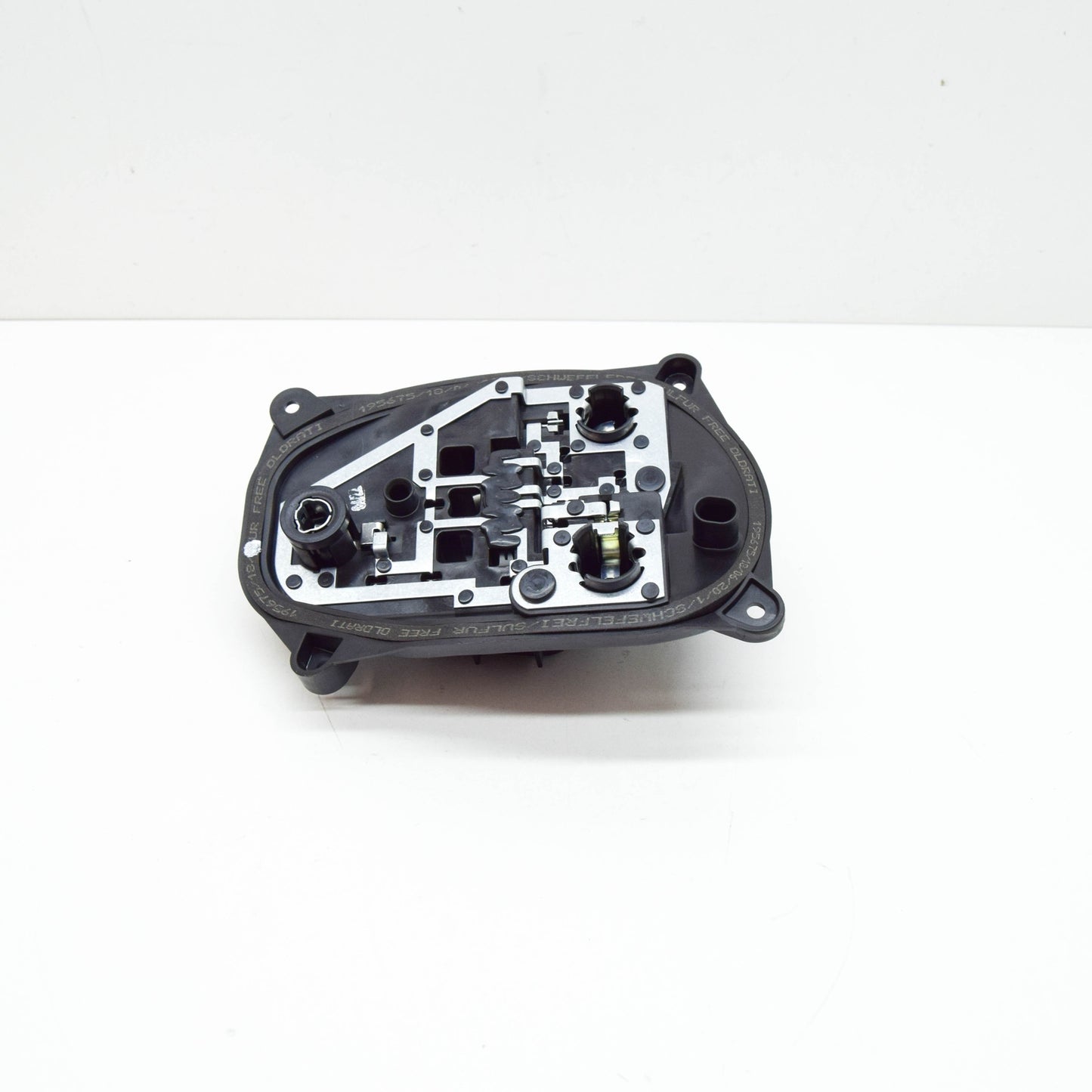 new skoda octavia 5e mk3 rear left taillight bulb carrier 5e5945257a original